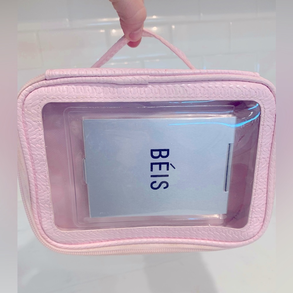 Beis On The Go Essentials Case in pink